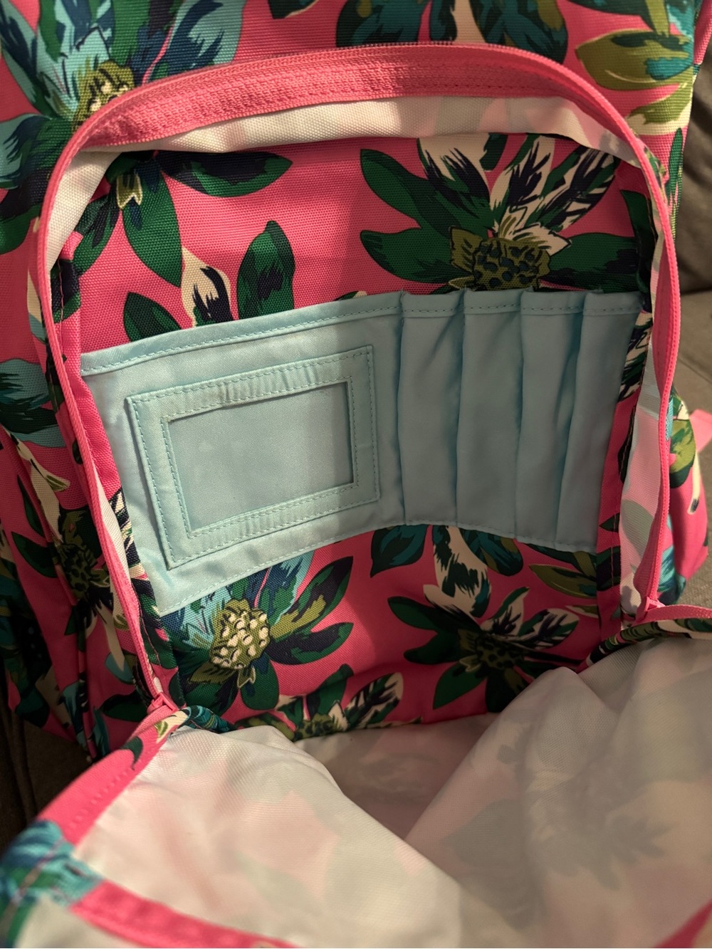 Vera Bradley Pink Floral Large Campua Backpack in Retired Tropical Paradise - Picture 8 of 10